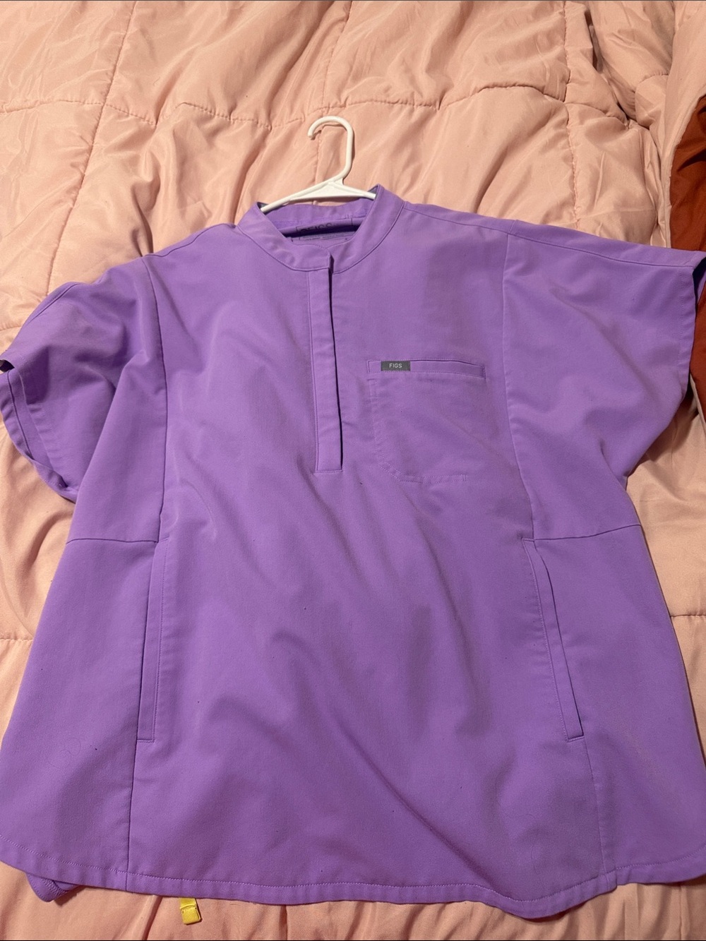 Figs Lavender-Mauve Short-Sleeve Scrub Top